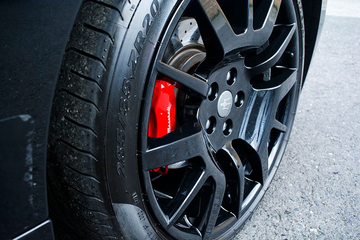 MASERATI GRANTURISMO COUPE V8 Auto