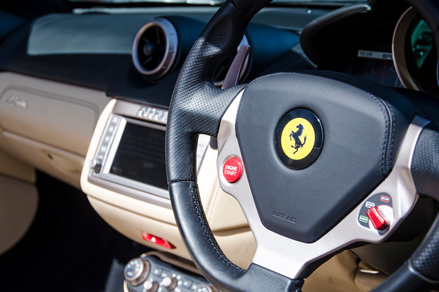 FERRARI California 30 Convertible