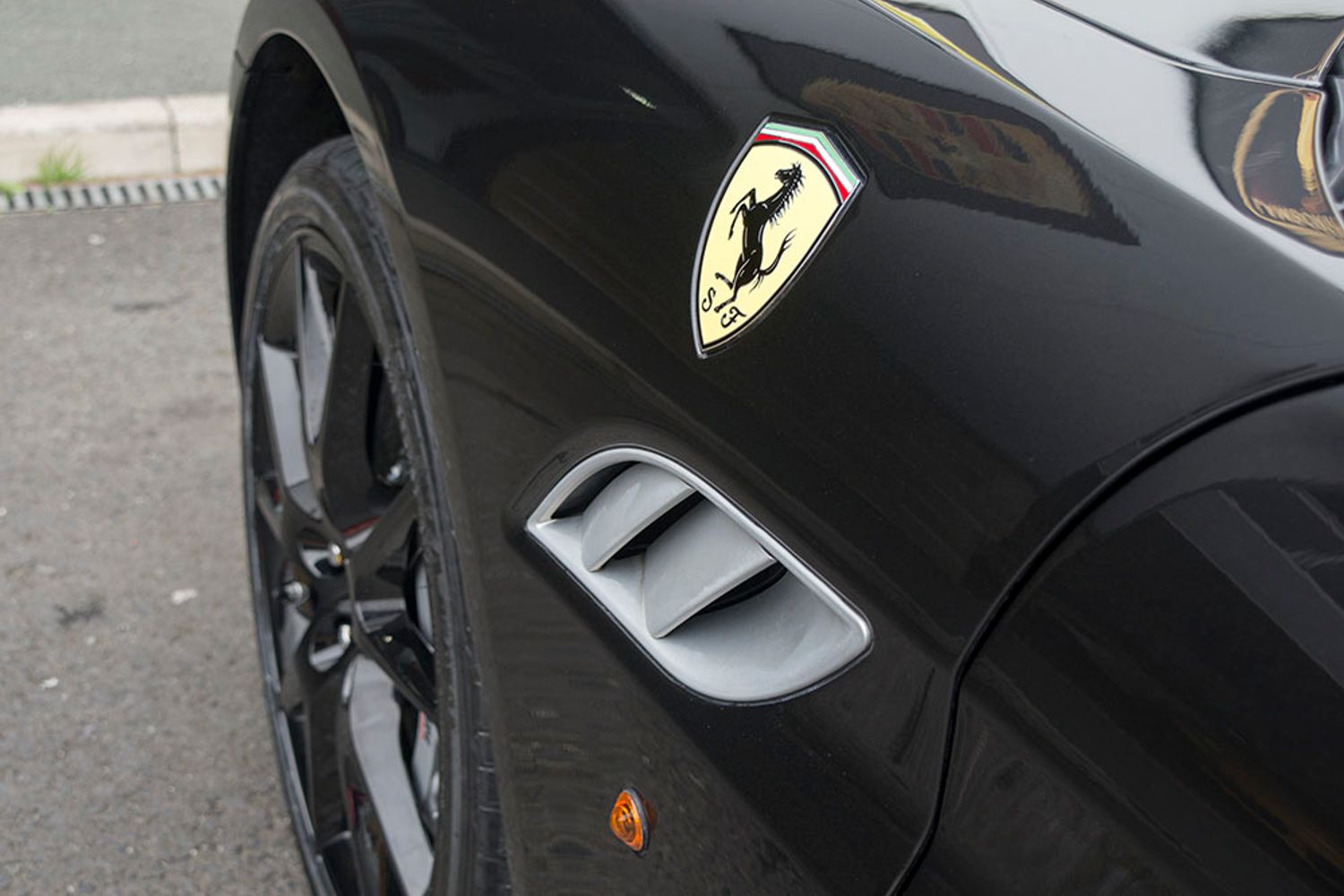 FERRARI California 30 Convertible