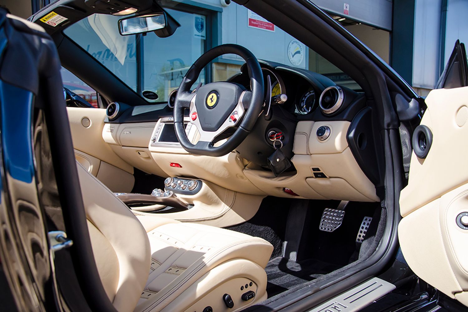 FERRARI California 30 Convertible