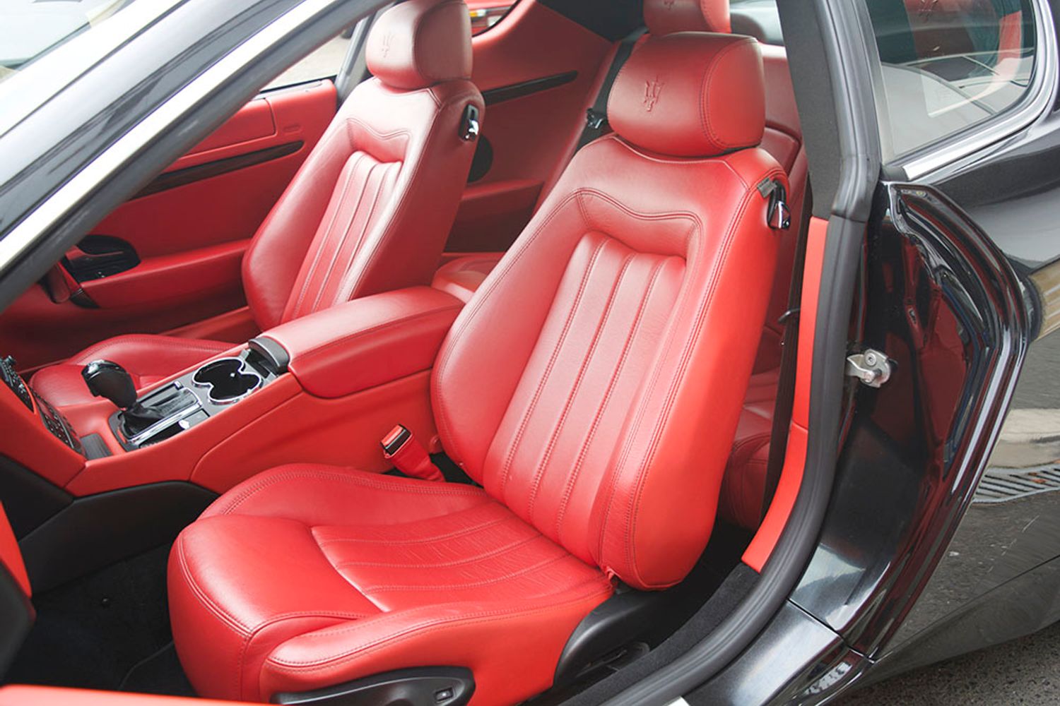 MASERATI GRANTURISMO COUPE V8 Auto