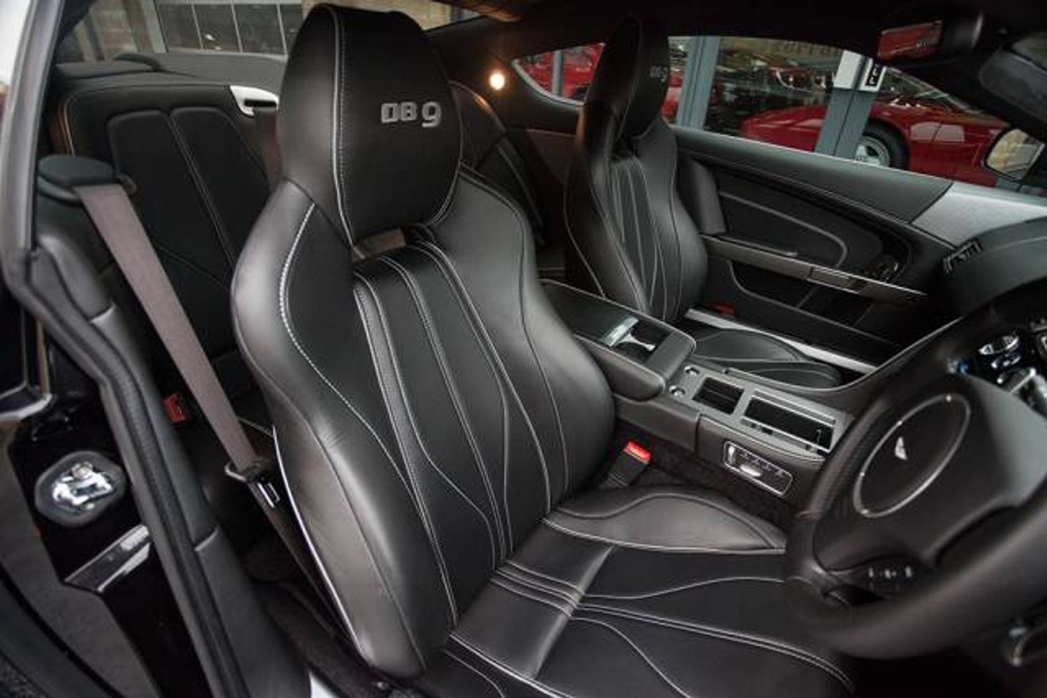 ASTON MARTIN DB9 COUPE V12 Touchtronic Auto
