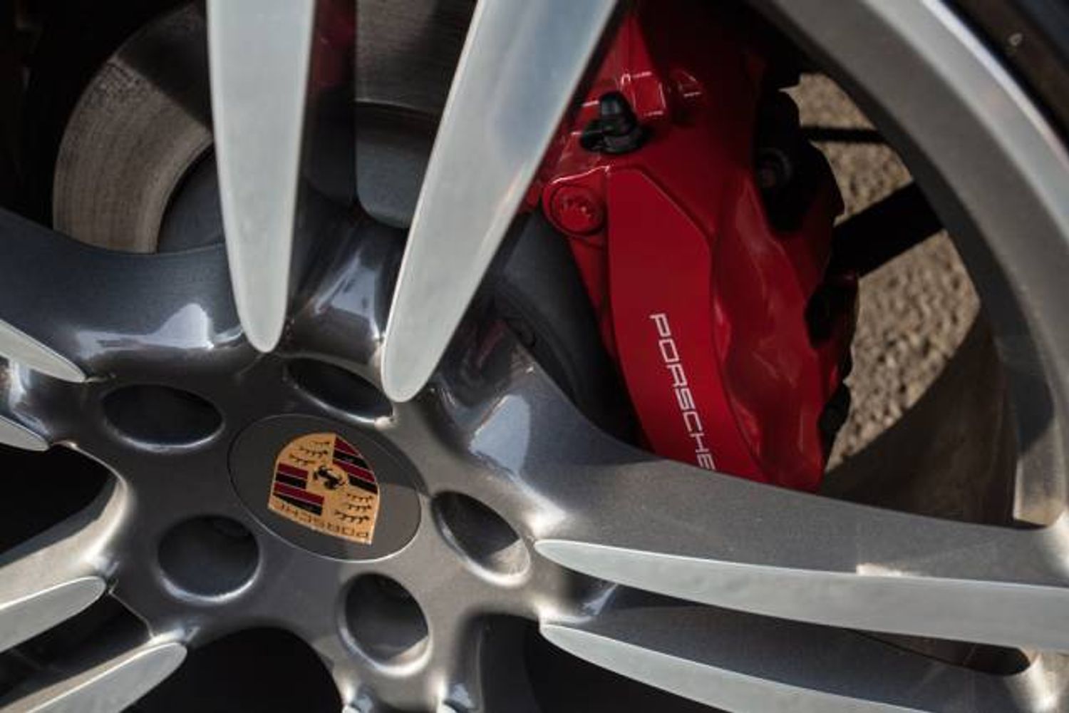 PORSCHE CAYENNE ESTATE GTS Tiptronic S