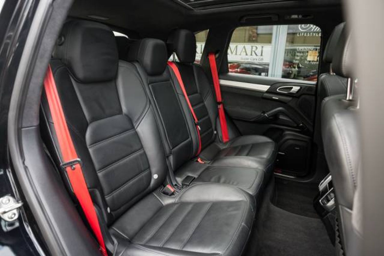 PORSCHE CAYENNE ESTATE GTS Tiptronic S