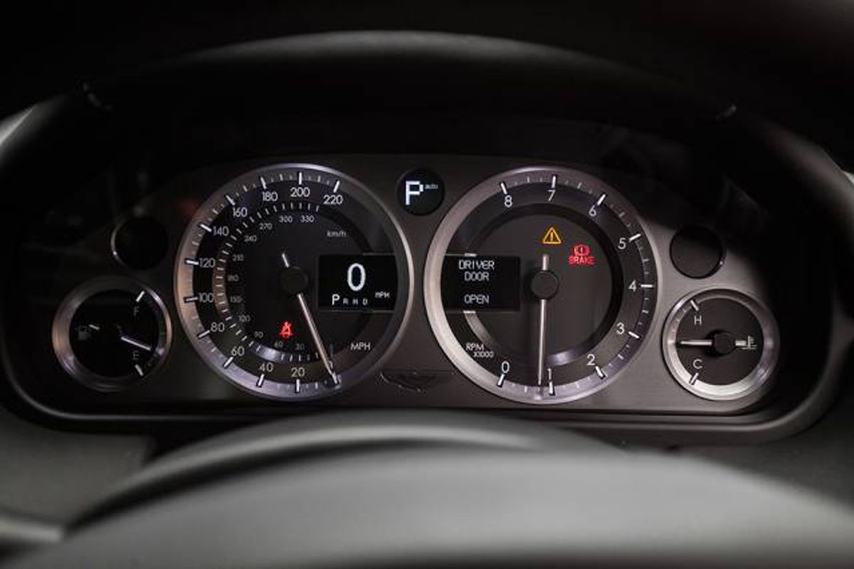 ASTON MARTIN DB9 COUPE V12 Touchtronic Auto