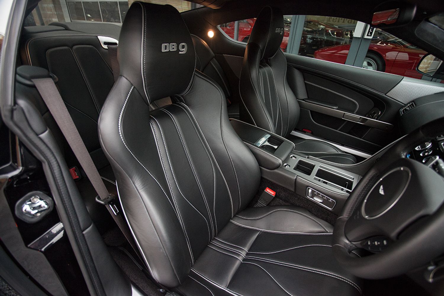 ASTON MARTIN DB9 COUPE V12 Touchtronic Auto