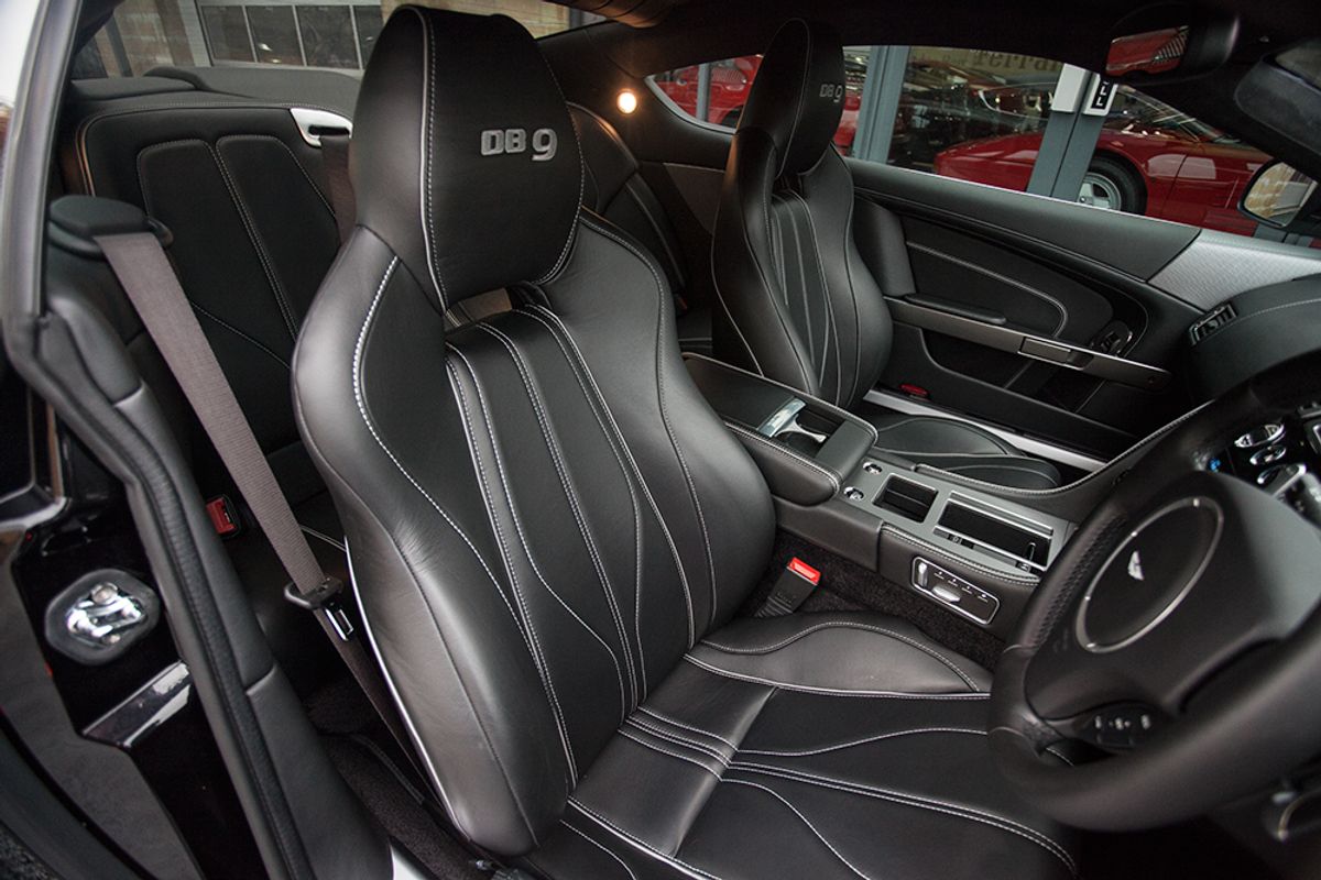 ASTON MARTIN DB9 COUPE V12 Touchtronic Auto