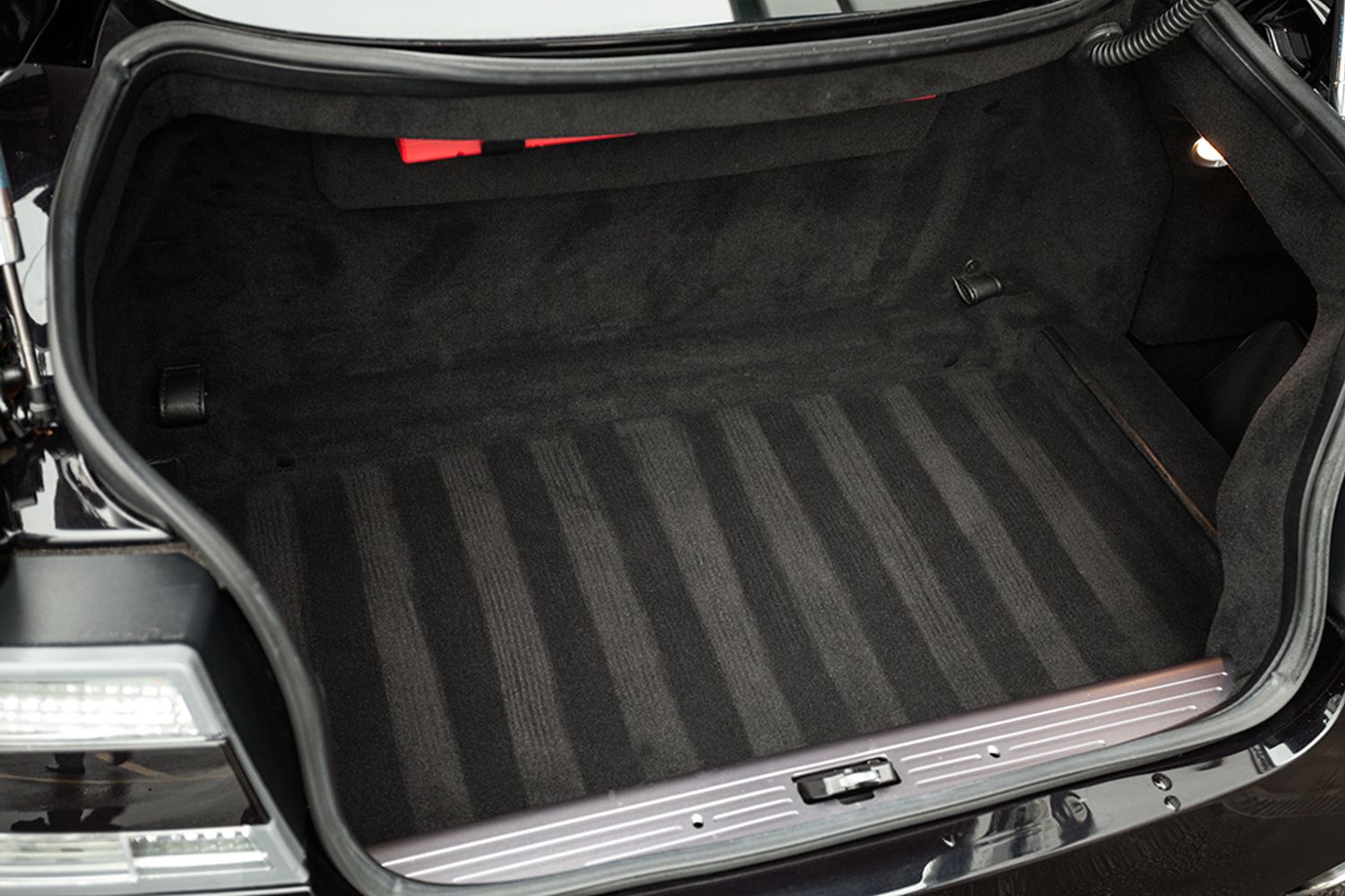ASTON MARTIN DB9 COUPE V12 Touchtronic Auto
