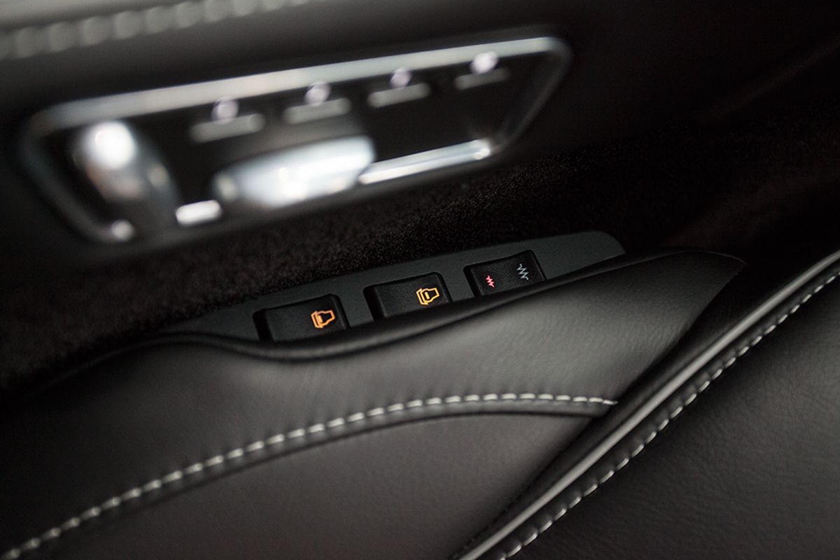 ASTON MARTIN DB9 COUPE V12 Touchtronic Auto