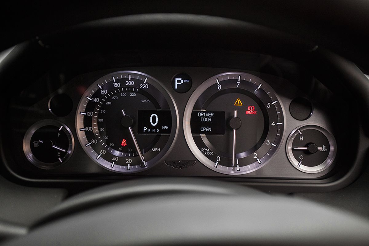 ASTON MARTIN DB9 COUPE V12 Touchtronic Auto