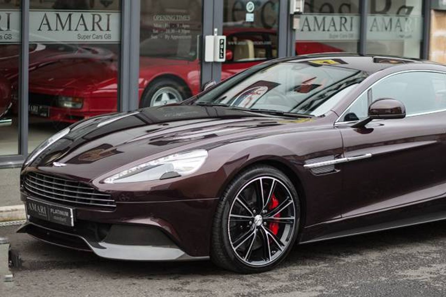 ASTON MARTIN VANQUISH COUPE V12 2+2 Touchtronic Auto