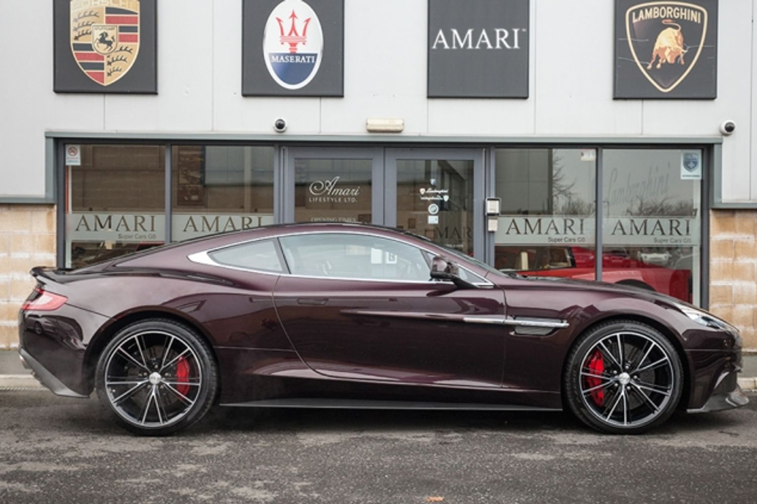 ASTON MARTIN VANQUISH COUPE V12 2+2 Touchtronic Auto