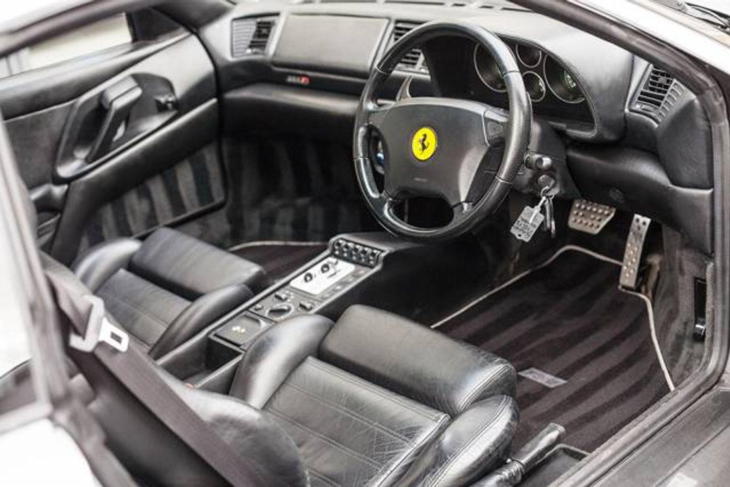 FERRARI F355 TARGA GTS F1