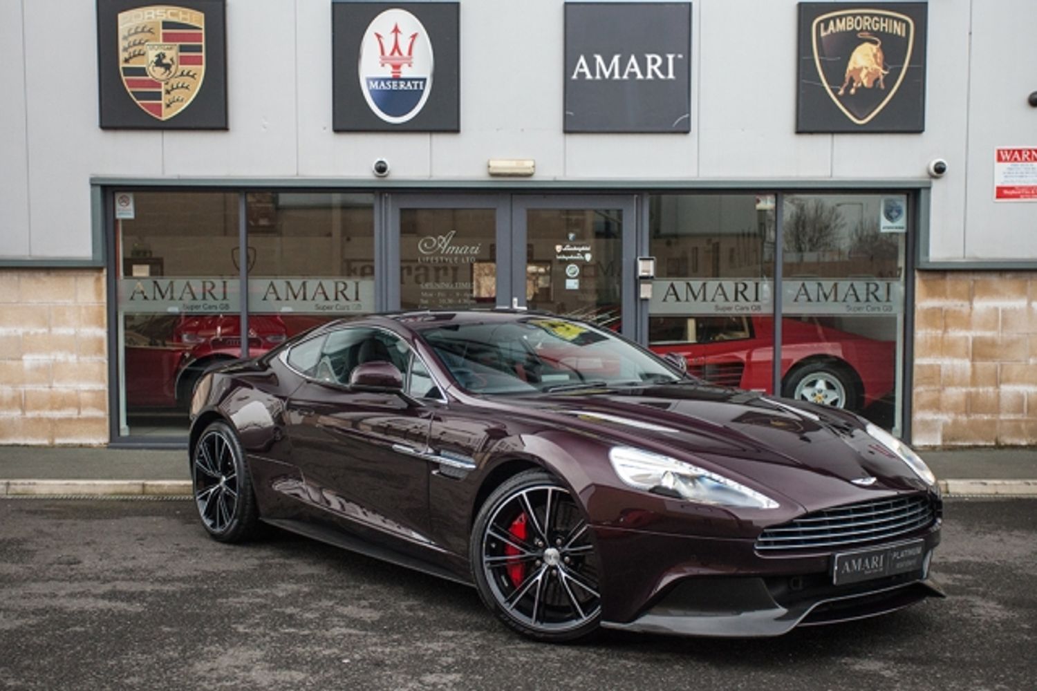 ASTON MARTIN VANQUISH COUPE V12 2+2 Touchtronic Auto