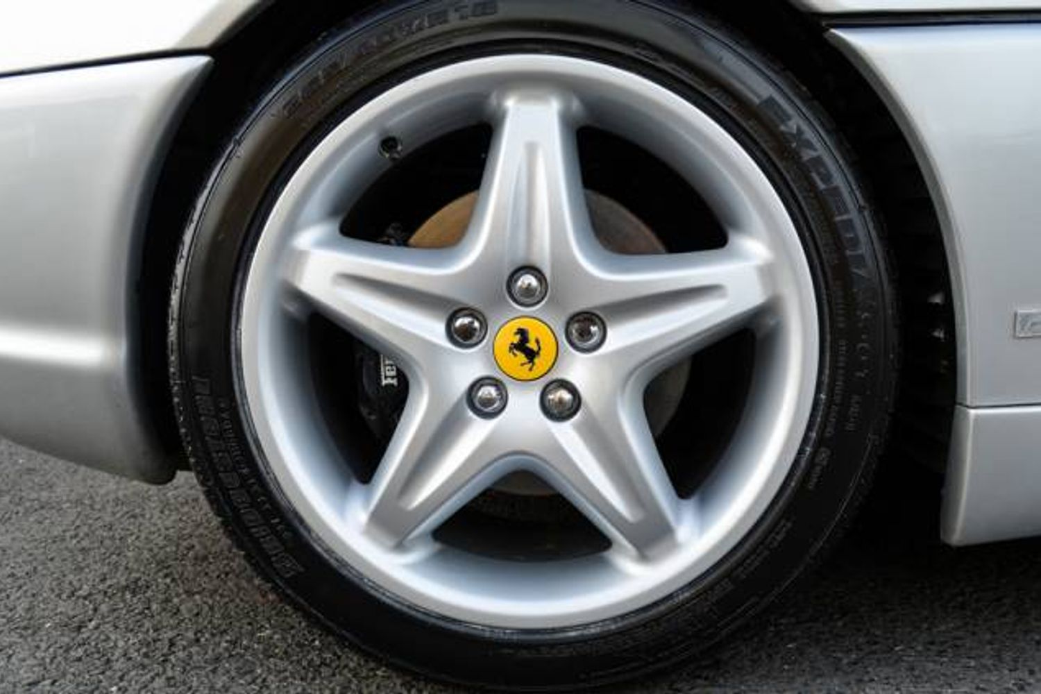 FERRARI F355 TARGA GTS F1