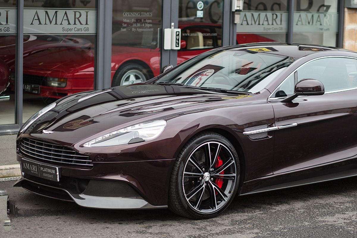 ASTON MARTIN VANQUISH COUPE V12 2+2 Touchtronic Auto