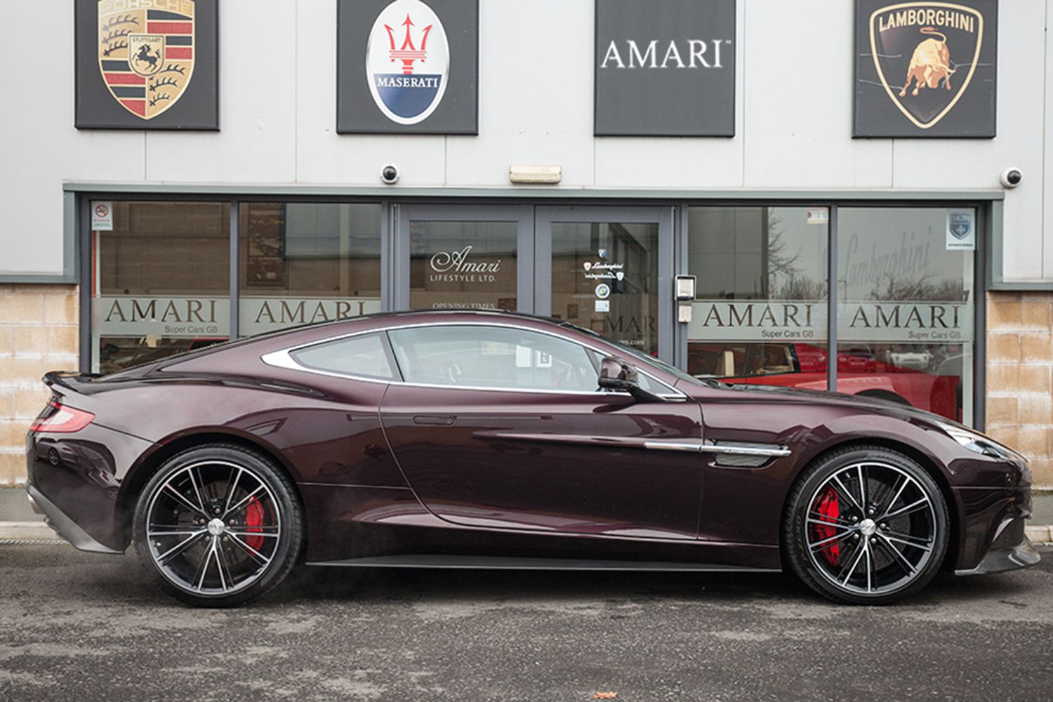 ASTON MARTIN VANQUISH COUPE V12 2+2 Touchtronic Auto