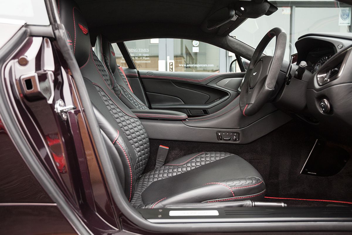 ASTON MARTIN VANQUISH COUPE V12 2+2 Touchtronic Auto