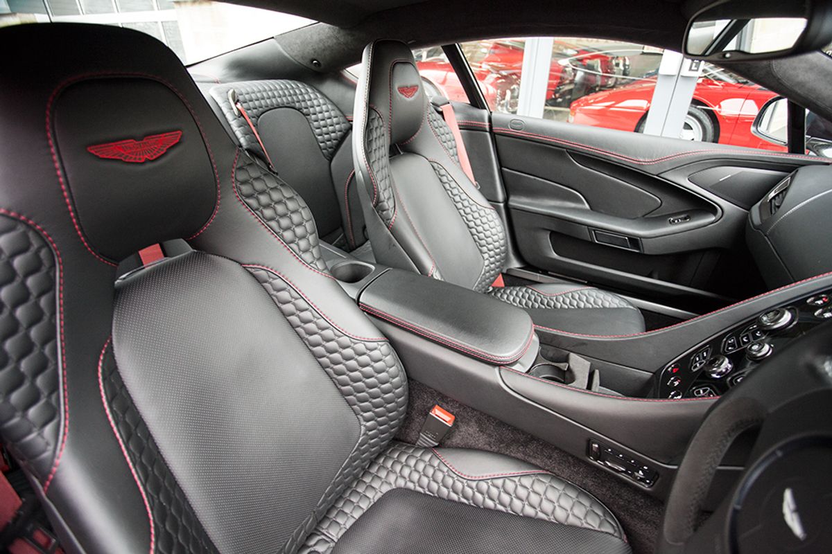 ASTON MARTIN VANQUISH COUPE V12 2+2 Touchtronic Auto