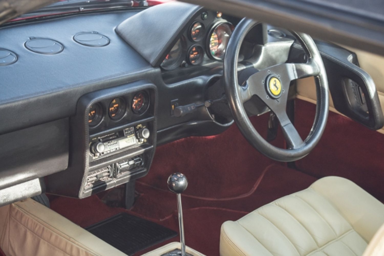 FERRARI 328 GTS