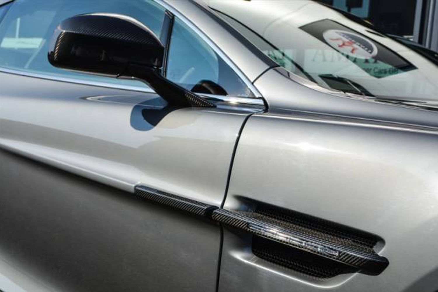 ASTON MARTIN VANQUISH COUPE V12 2+2 Touchtronic Auto