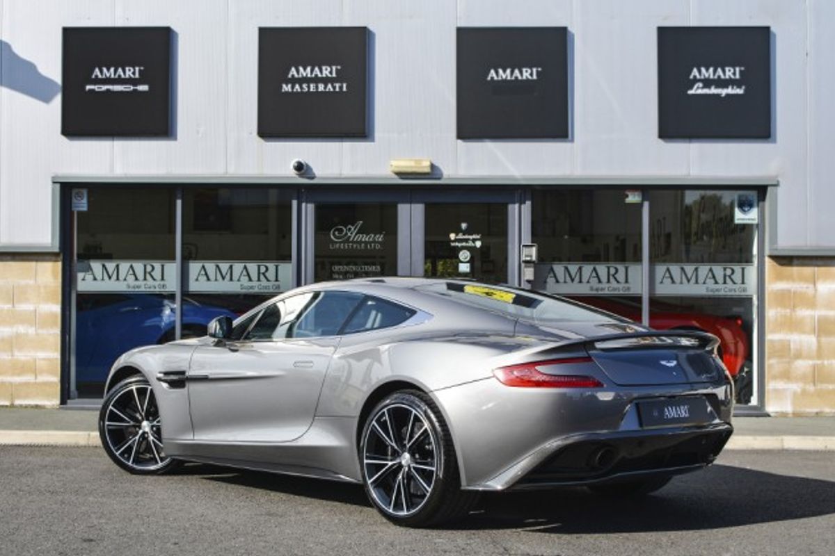 ASTON MARTIN VANQUISH COUPE V12 2+2 Touchtronic Auto