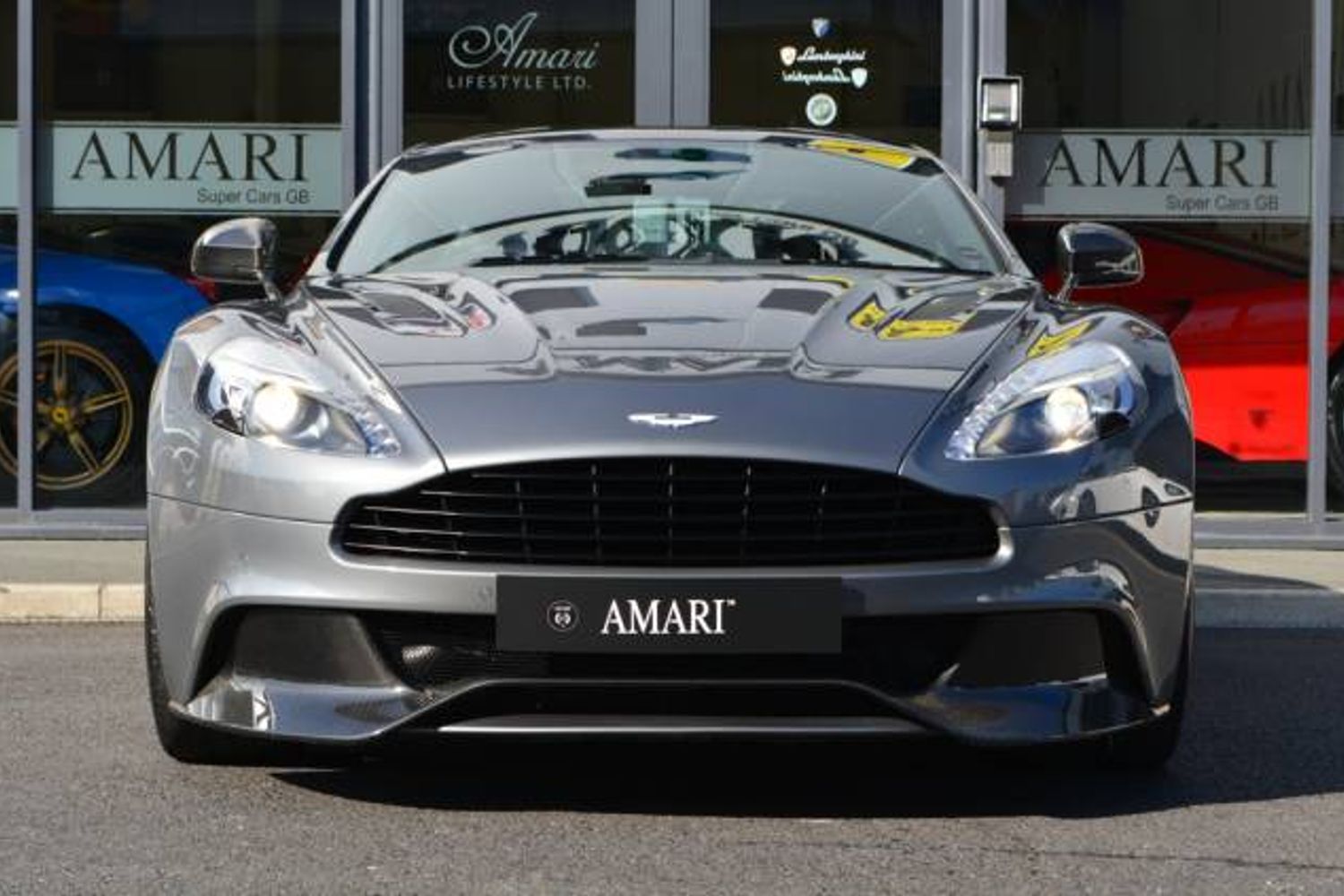 ASTON MARTIN VANQUISH COUPE V12 2+2 Touchtronic Auto