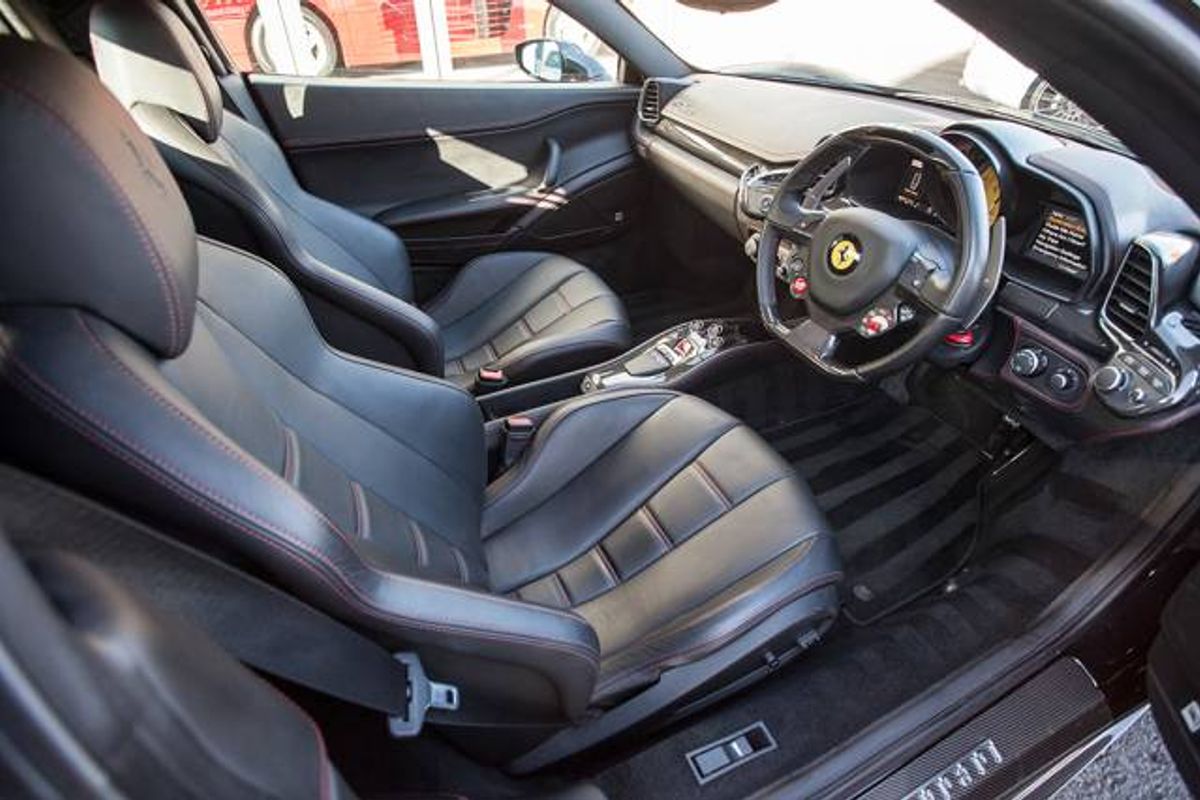 FERRARI 458 COUPE Italia Auto