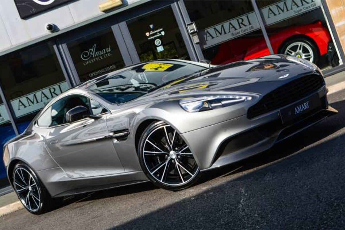 ASTON MARTIN VANQUISH COUPE V12 2+2 Touchtronic Auto