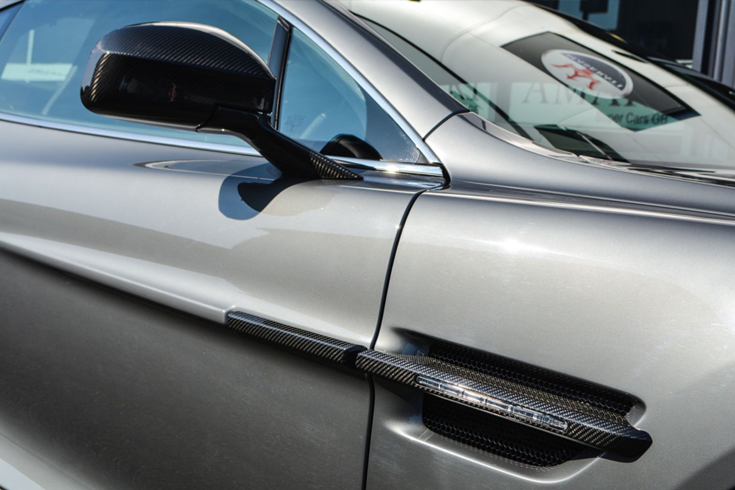 ASTON MARTIN VANQUISH COUPE V12 2+2 Touchtronic Auto
