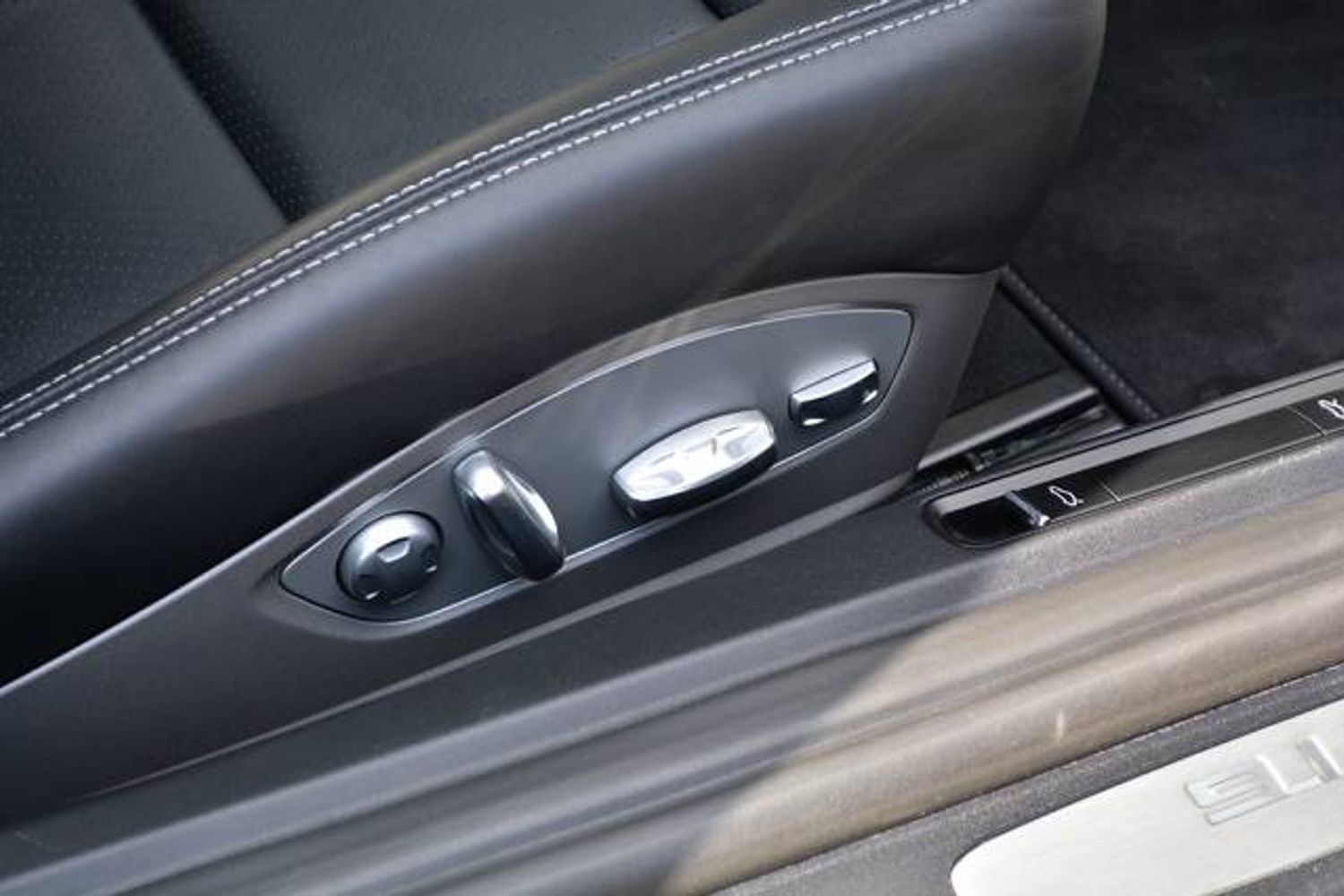 PORSCHE 911 [991] CARRERA COUPE SPECIAL EDITIONS 50th Anniversary PDK