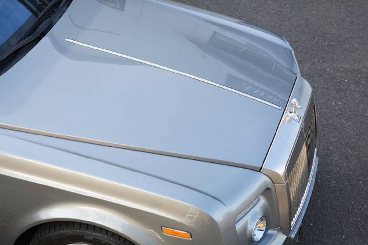ROLLS-ROYCE PHANTOM DROPHEAD COUPE 2dr Auto