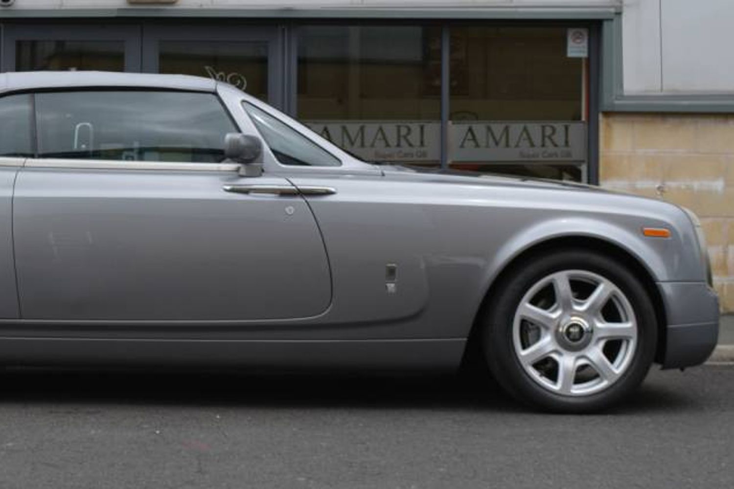 ROLLS-ROYCE PHANTOM DROPHEAD COUPE 2dr Auto