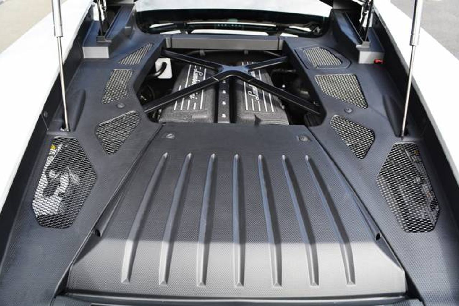 LAMBORGHINI HURACAN COUPE LP 610-4 LDF