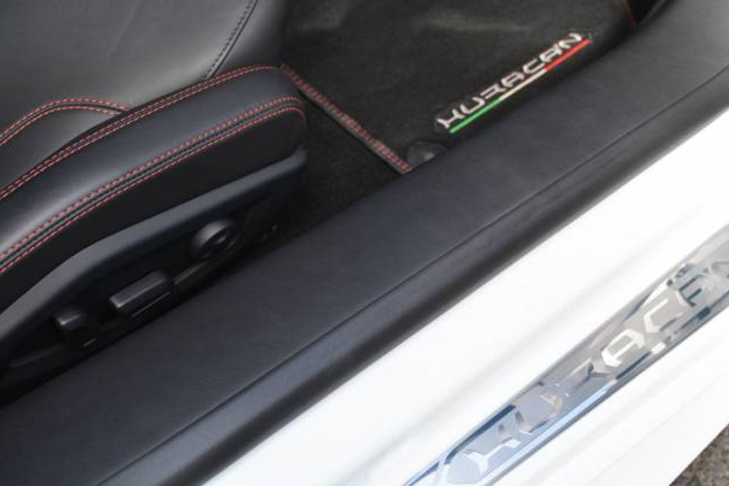 LAMBORGHINI HURACAN COUPE LP 610-4 LDF