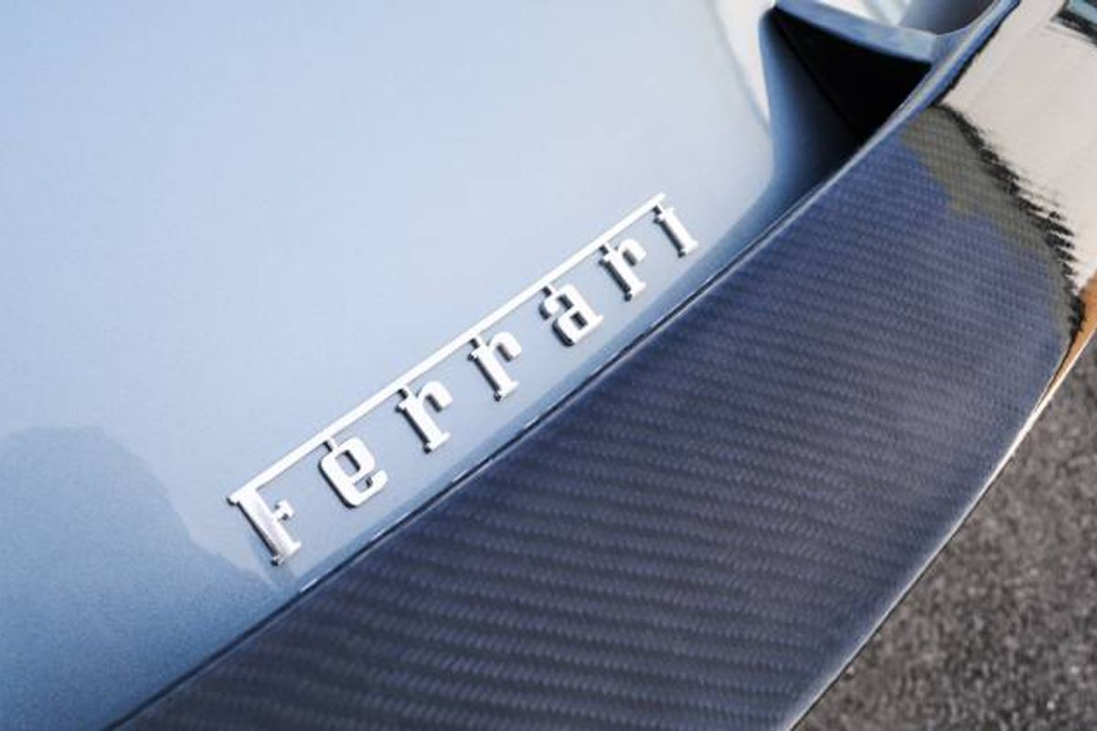 FERRARI CALIFORNIA CONVERTIBLE 2+ F1