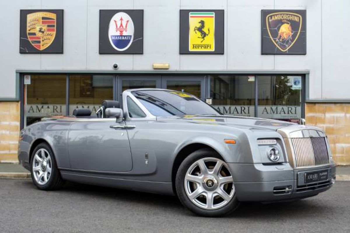 ROLLS-ROYCE PHANTOM DROPHEAD COUPE 2dr Auto