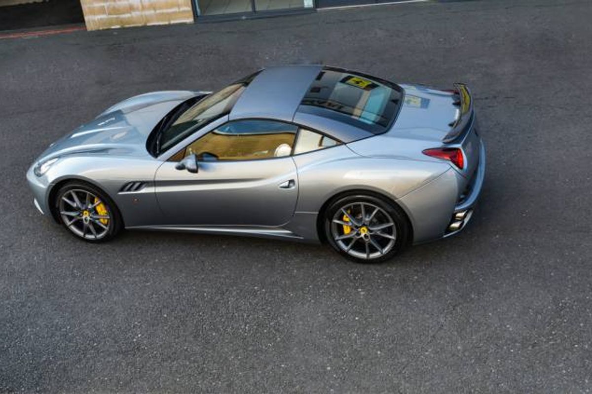 FERRARI CALIFORNIA CONVERTIBLE 2+ F1