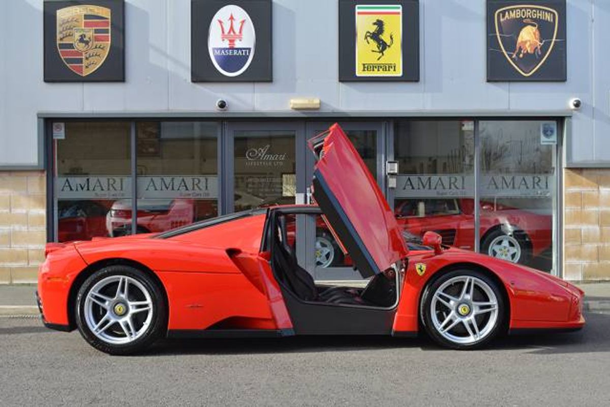 FERRARI ENZO COUPE 2dr