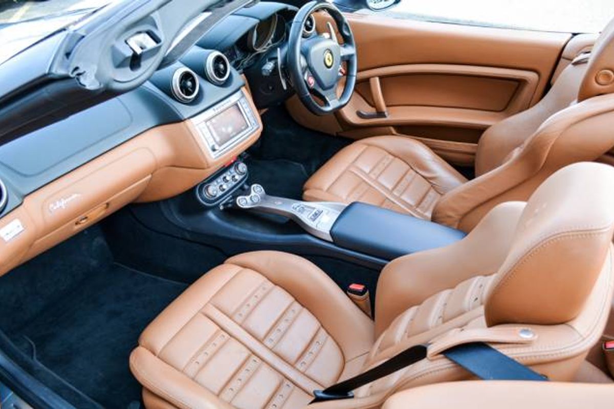 FERRARI CALIFORNIA CONVERTIBLE 2+ F1