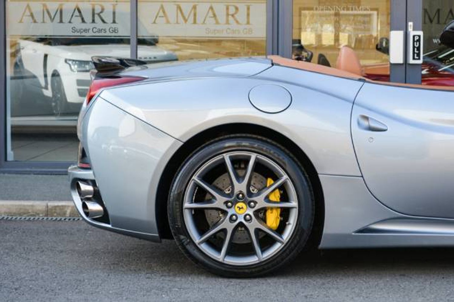 FERRARI CALIFORNIA CONVERTIBLE 2+ F1