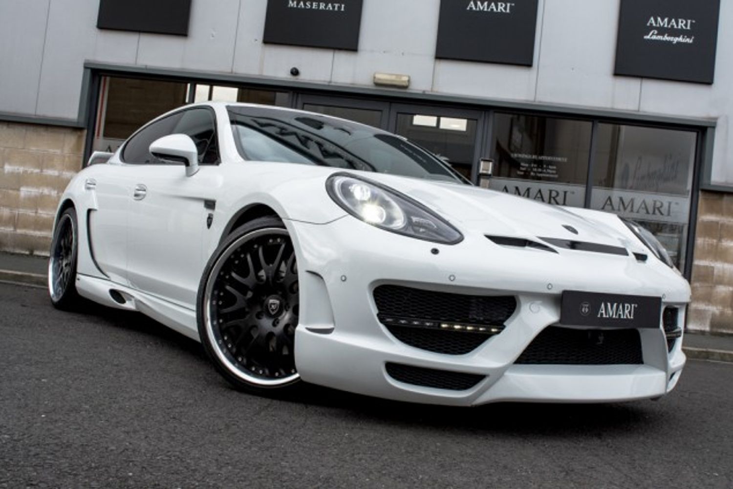 PORSCHE PANAMERA SALOON 4.8 V8 Turbo PDK by Hamann