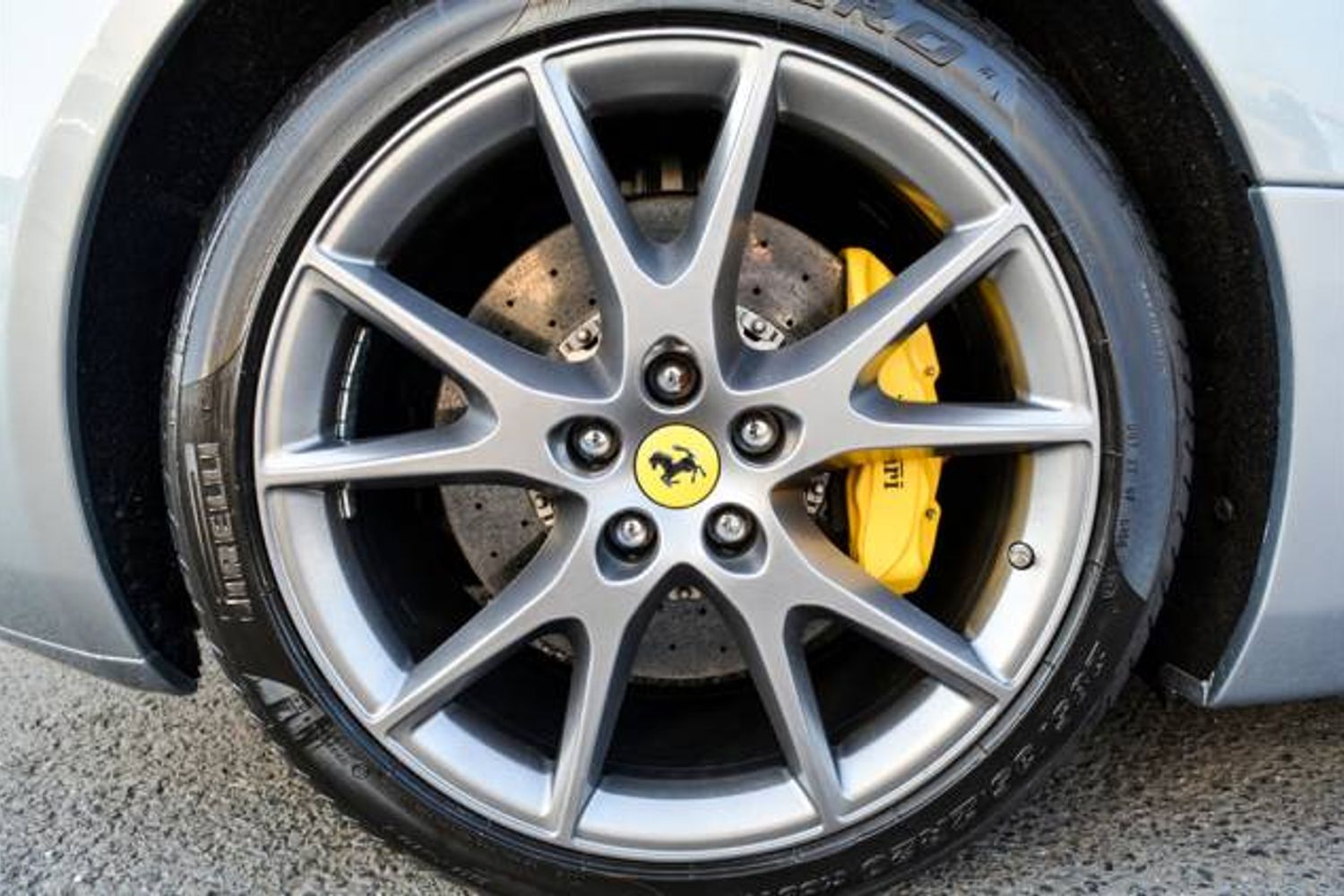 FERRARI CALIFORNIA CONVERTIBLE 2+ F1