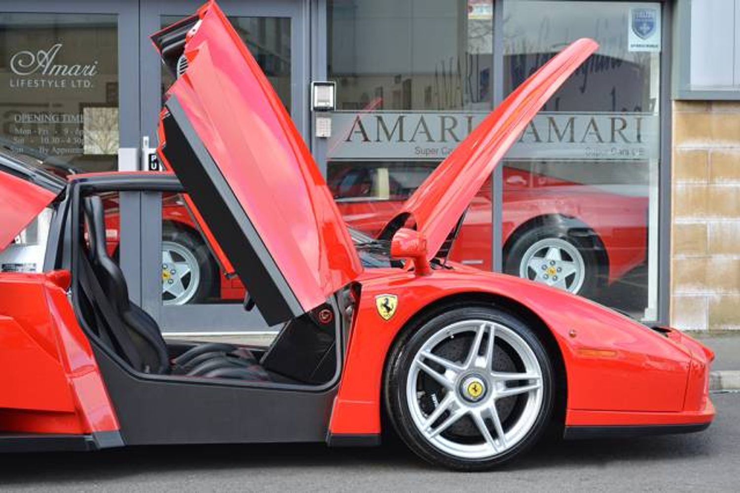 FERRARI ENZO COUPE 2dr