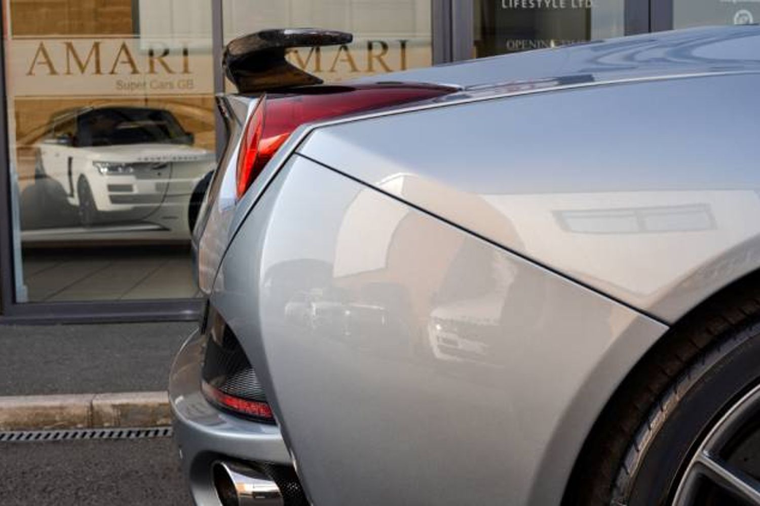 FERRARI CALIFORNIA CONVERTIBLE 2+ F1