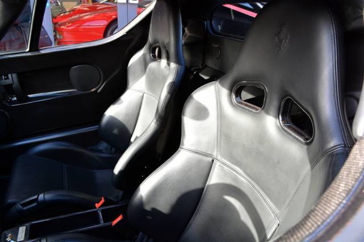 FERRARI ENZO COUPE 2dr