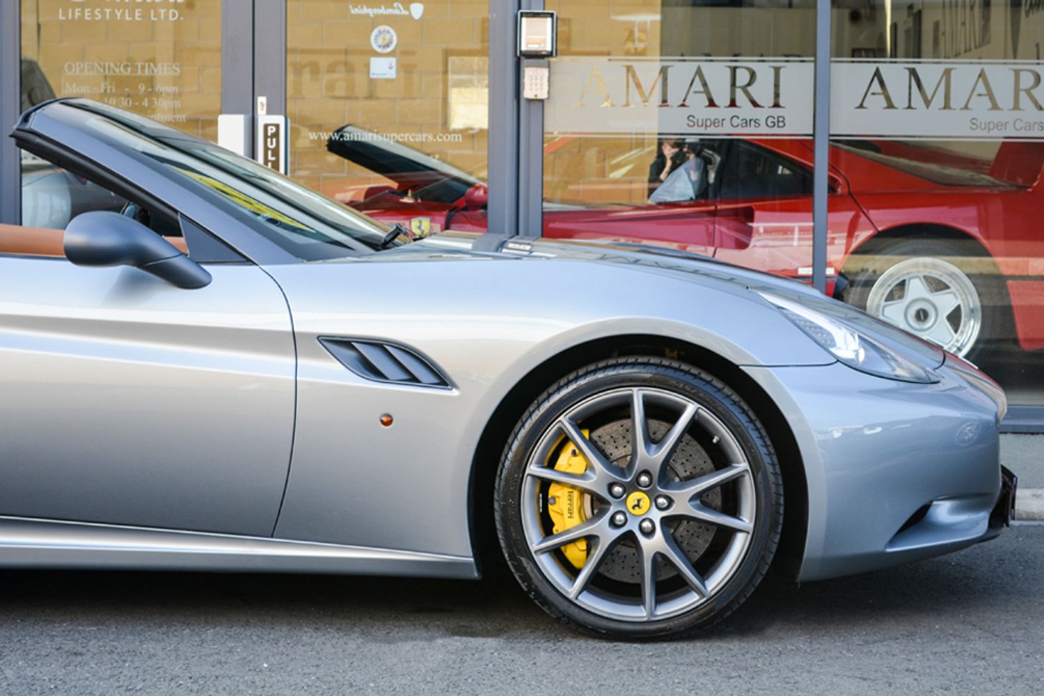 FERRARI CALIFORNIA CONVERTIBLE 2+ F1