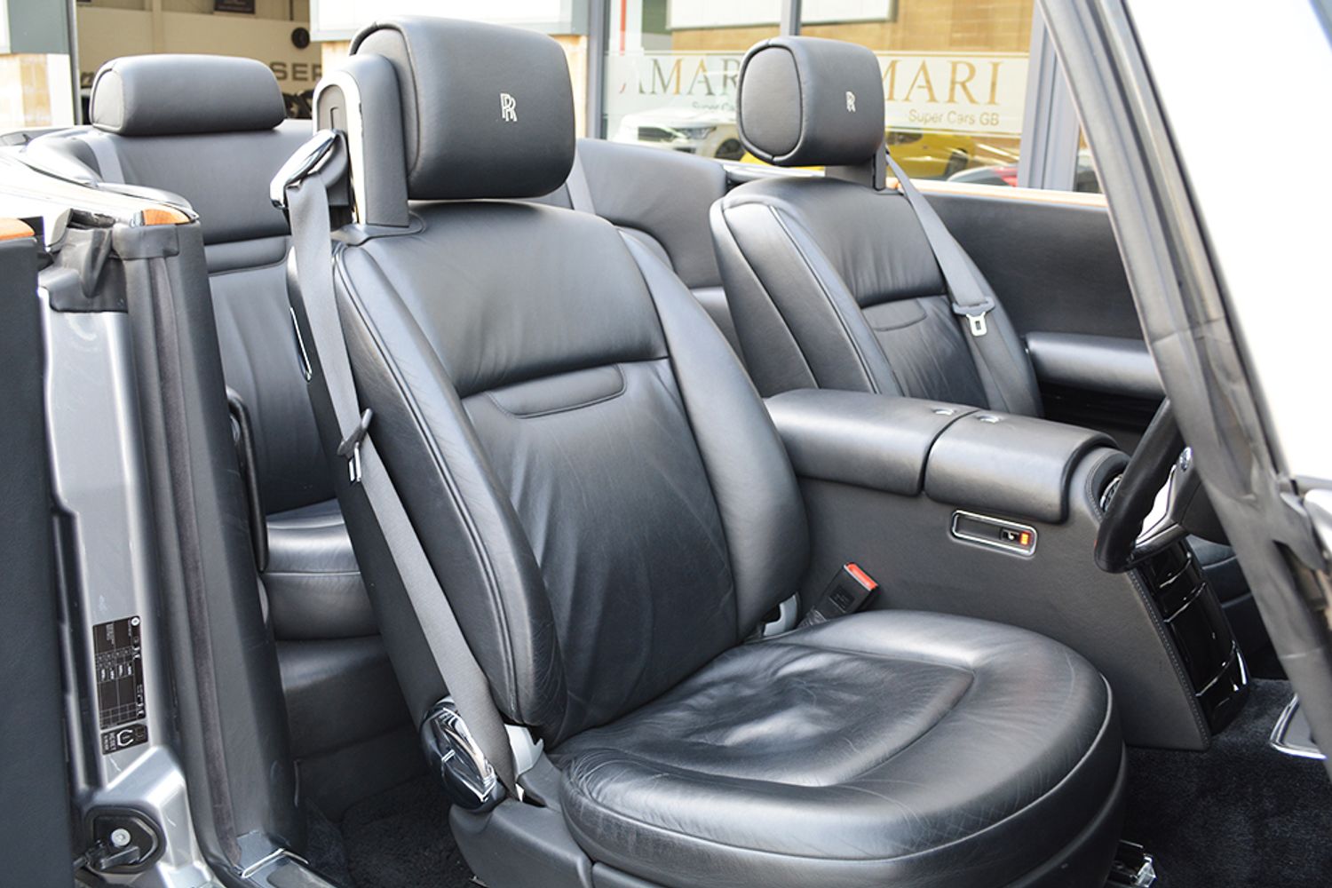 ROLLS-ROYCE PHANTOM DROPHEAD COUPE 2dr Auto