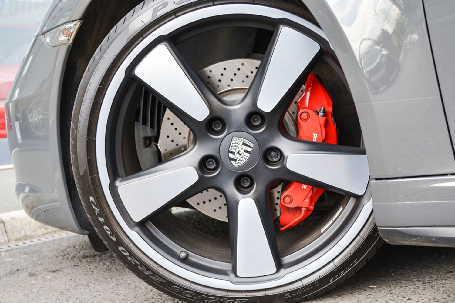 PORSCHE 911 [991] CARRERA COUPE SPECIAL EDITIONS 50th Anniversary PDK