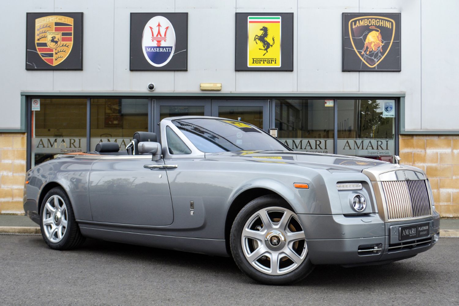 ROLLS-ROYCE PHANTOM DROPHEAD COUPE 2dr Auto